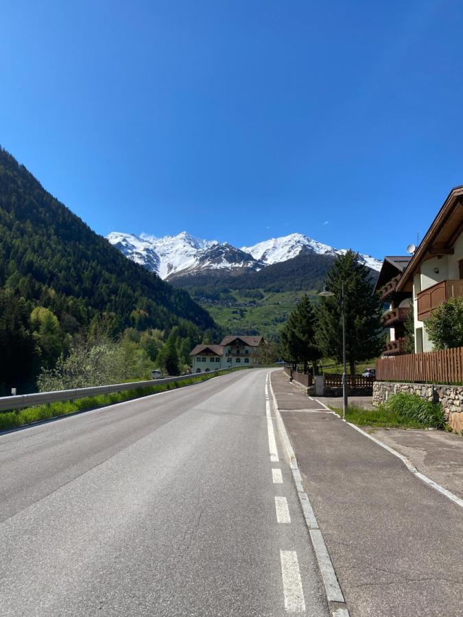 Casa Angelina Lägenhet Celledizzo Exteriör bild